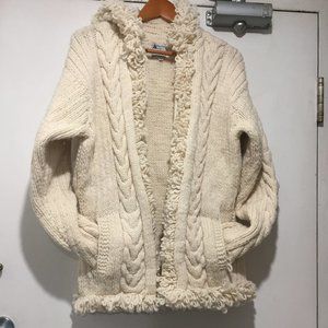 HAND-MADE KNITTED HOODIE JACKETS SIZE M